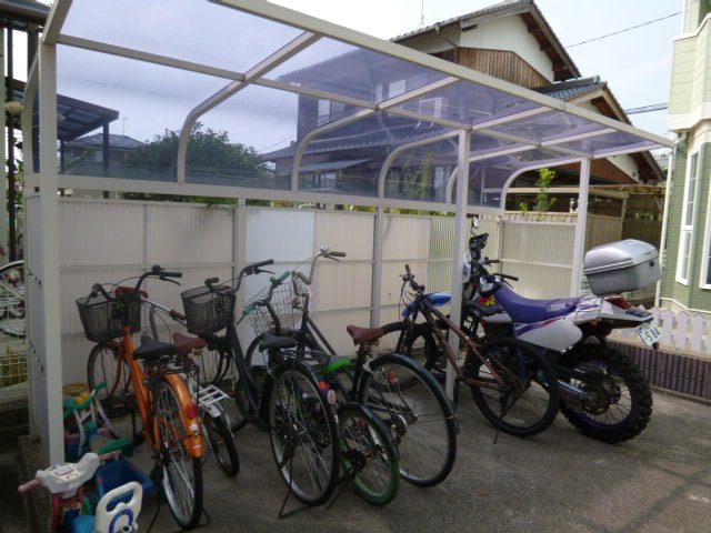 グリーンウッドＢのその他共用部分|自転車置き場