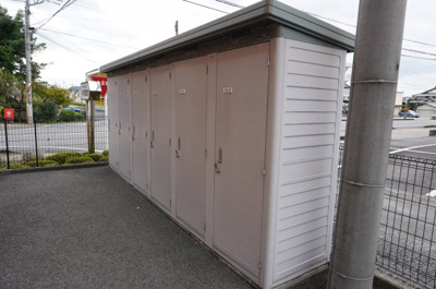 【その他共用部分】 | サンエールS | 全戸専用外物置付