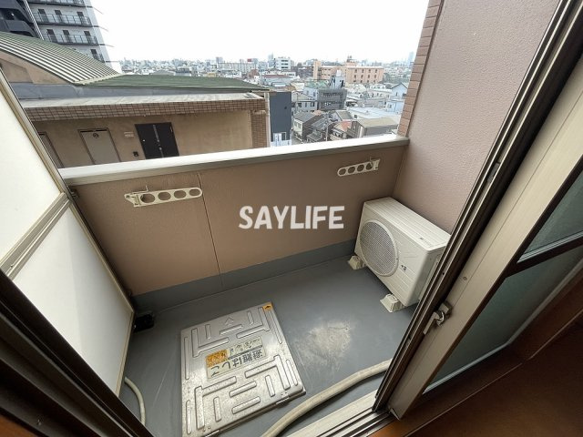 クイーンライフ東今里のバルコニー