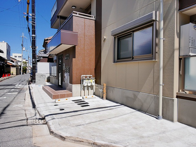 クレア・ド・ルーン紀寺の駐車場|駐車場です