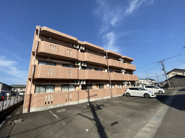 コーポラス白坂の外観