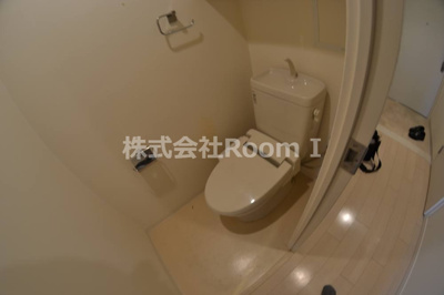 【トイレ】 | エスリード長堀タワー | 落ち着いた色調のトイレです