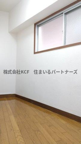 タワーサイドビルの収納|サービスルームです。