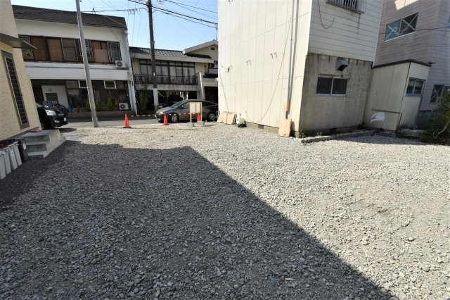 八幡町土地の外観