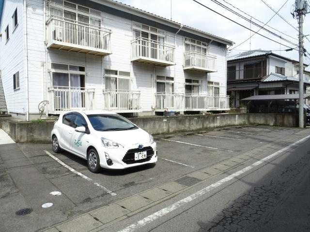 【駐車場】 | ブレインハウスⅢ | 駐車場