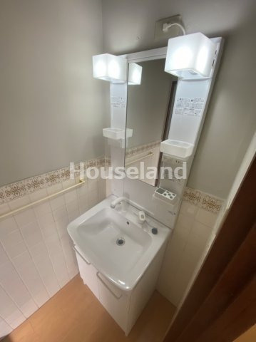 嶋ビルの洗面所