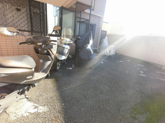 【その他共用部分】 | バイク置場です。
