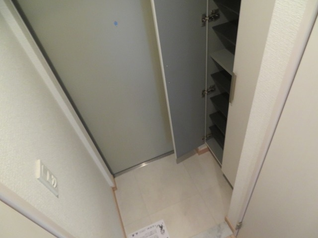 レークス大阪城イーストの玄関