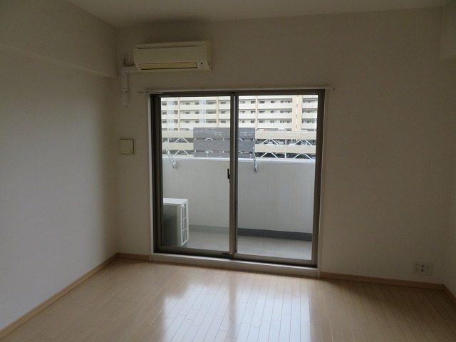 レークス大阪城イーストの内装