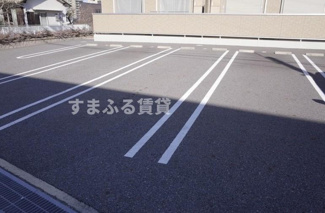 【駐車場】