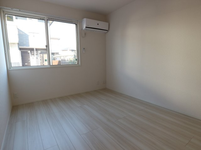 エタニティⅣの洋室