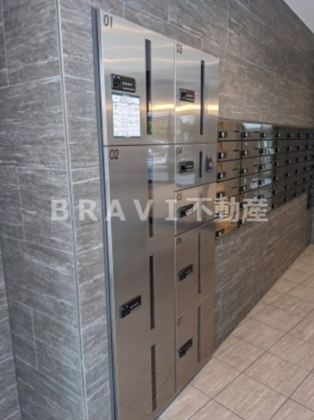 ヴィラ・セレーノ玉造本町　BRAVI不動産のその他共用部分|【ルネフラッツ玉造本町】宅配ボックス