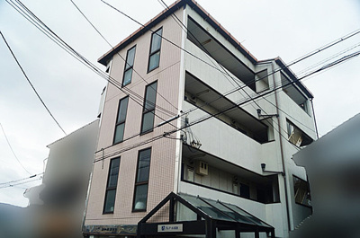 【外観】 | 利回り：約9％。全15戸の一棟収益マンション！