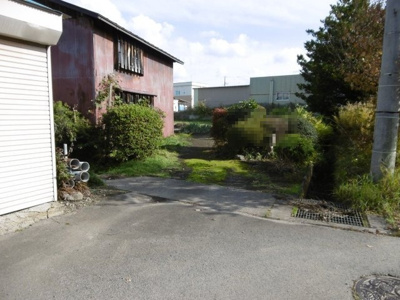 【外観】 | 黒石市北美町三丁目土地 | 入口