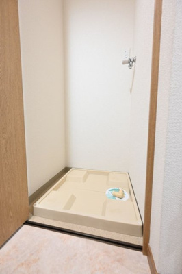【設備】 | スカイコートヌーベル神田 | 室内洗濯機置場