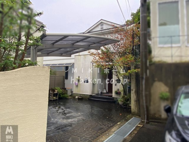 箕面市箕面8丁目　中古戸建