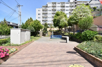 【その他共用部分】 | 敷地内公園です。