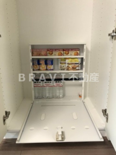 ルネフラッツ谷町四丁目　BRAVI不動産の設備|【ルネフラッツ谷町四丁目】備蓄庫