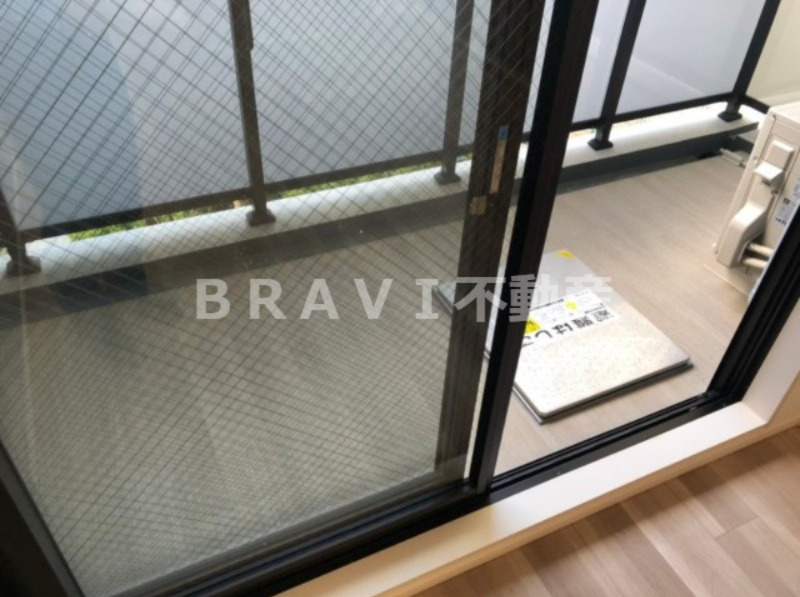 ルネフラッツ谷町四丁目　BRAVI不動産のバルコニー|【ルネフラッツ谷町四丁目】バルコニーがあります