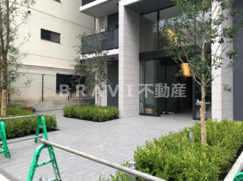 ルネフラッツ谷町四丁目　BRAVI不動産のエントランス|【ルネフラッツ谷町四丁目】