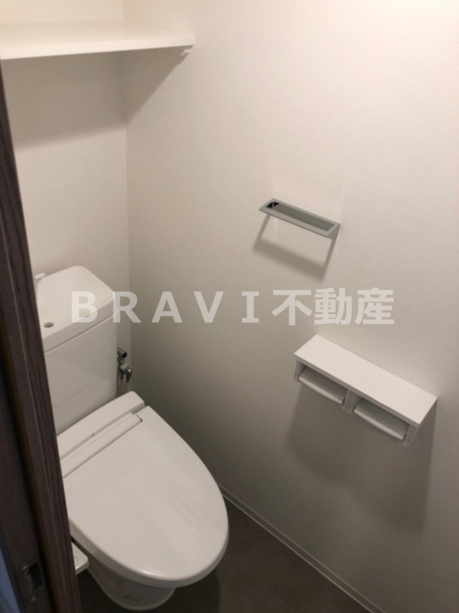ルネフラッツ谷町四丁目　BRAVI不動産のトイレ|【ルネフラッツ谷町四丁目】トイレもきれいです