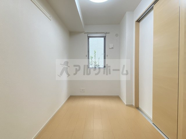 グレイス寺川の洋室