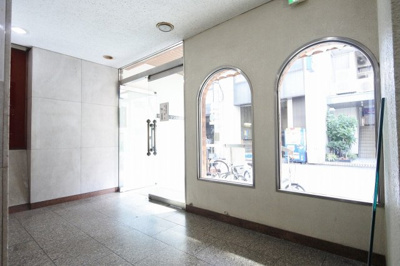 【エントランス】 | マルビシマンション末広町