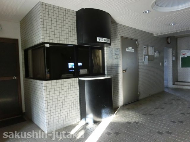 サンマンション東習志野のエントランス|管理人室