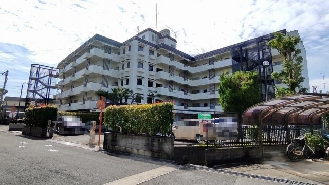 箕面市半町３丁目の賃貸マンション