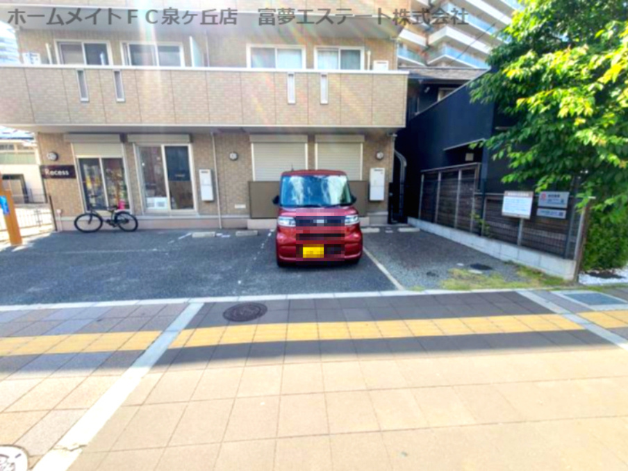 シャルム山下Ⅰの駐車場