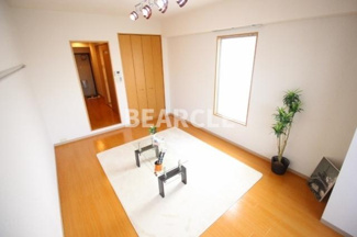 【洋室】 | エリーフラッツ京町