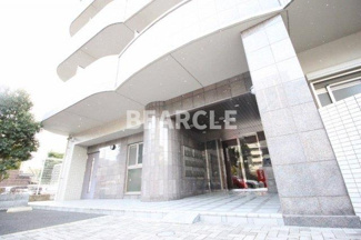 【エントランス】 | エリーフラッツ京町