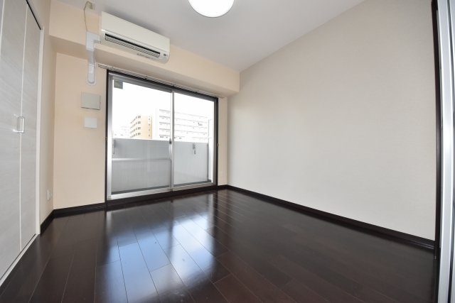 ベルフォーレ　イガの洋室