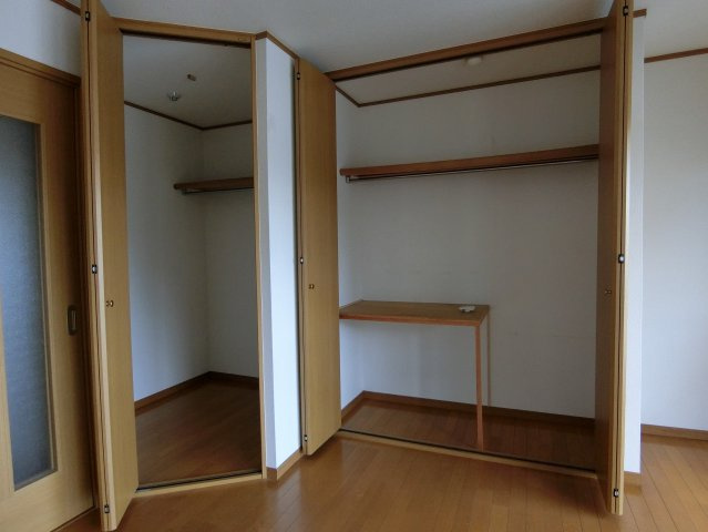 【収納】 | サンハイティ室谷