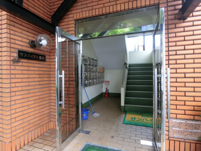 【エントランス】 | サンハイティ室谷
