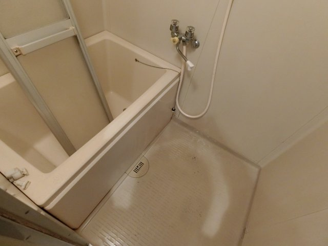【浴室】 | サンハイティ室谷