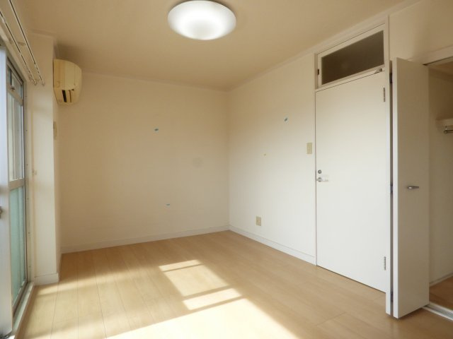 【居間・リビング】 | ダイタ若松町マンション