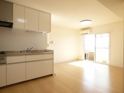 【居間・リビング】 | ダイタ若松町マンション