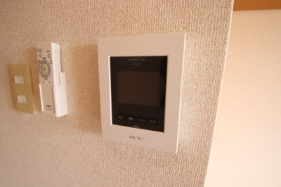 【セキュリティ】 | グラデュエートレジデンス | TVインターホン