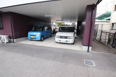 【駐車場】 | グラデュエートレジデンス