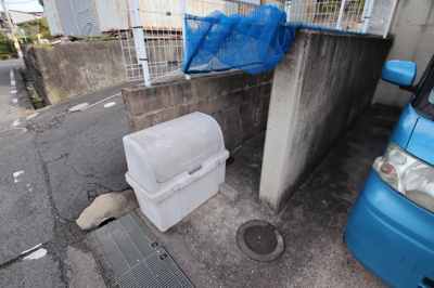 【その他共用部分】 | クイールⅠ | 敷地内ゴミ捨場