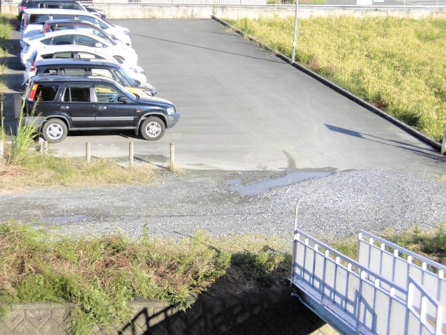 アクアポリスランドマーク2000の駐車場