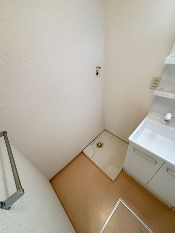 パルカヤクラB棟の洗面所