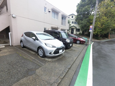 【駐車場】 | ライオンズマンション沢渡 | 平置き駐車場です。