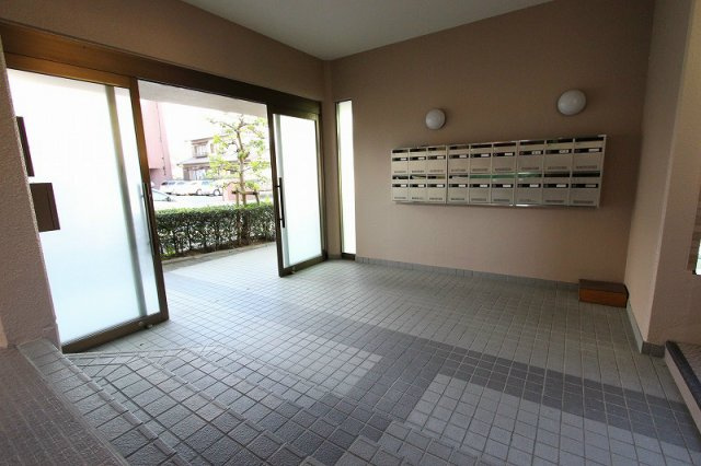 パスラーレのロビー