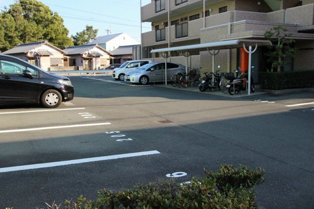 パスラーレの駐車場