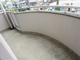 【バルコニー】 | ラフィーネ六名