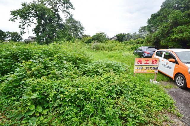 岡町谷川土地の外観