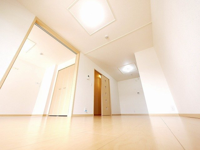 フレイズ　Ⅰの居間・リビング|こちらのリビングで趣味の時間をお楽しみください