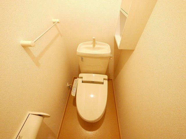 フレイズ　Ⅰのトイレ|清潔感のあるトイレです